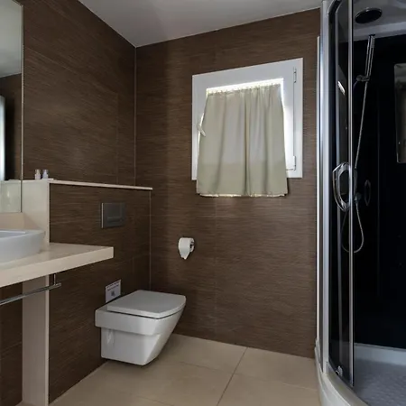 V196 Brisa Villa