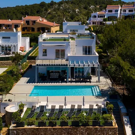 V196 Brisa Villa *